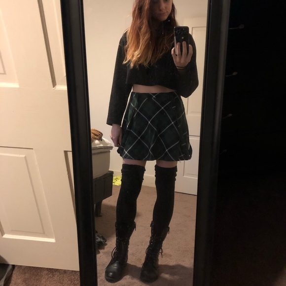 Meet your Posher, Mackenzie - Picture 2 of 4